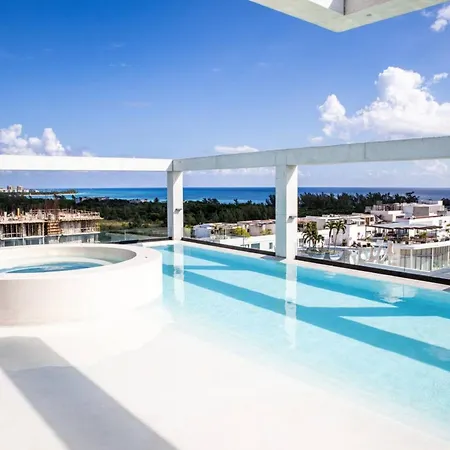 Luxury Condo With Private Plunge Pool